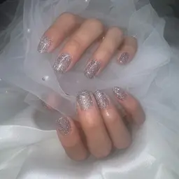 フラッシュネイル　1ヶ月以内の再来店でオフ無料