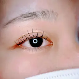 まつ毛パーマ上下