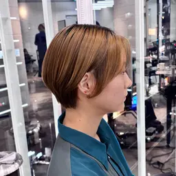 12/22 レディースショートヘアーモデル✂️  シャンプーブロー付＋高保湿3stepトリートメント