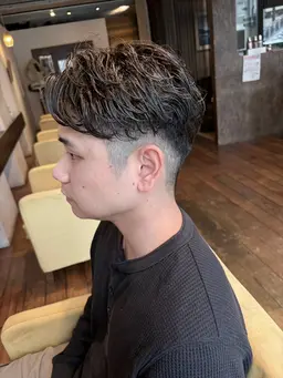 (学生限定)メンズパーマ(スパイラル、波巻き、ツイストスパイラルパーマ、フェザーパーマ、ルーズパーマ)