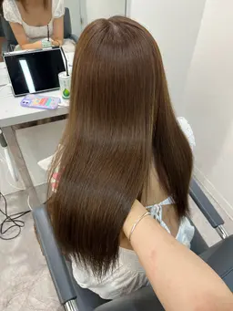 【🎀ご新規様限定🎀】髪質改善ケアストレート+盛れる顔まわりカット+最高峰ケアXトリートメント✨