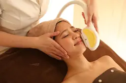 🦄予約殺到🦄💝美肌全顔脱毛💆‍♀️🎈韓国人のような陶器肌へ￥2980