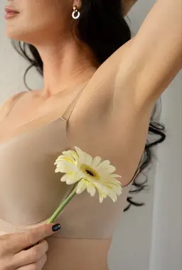 黒ずみ知らずのツルすべ脇へ！脇ダブル脱毛(毛がミリ必要)※女性限定¥4,000→¥3,000