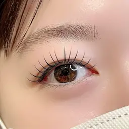 目元SNS掲載OKな方📸マツエク100本​〜​120本🪽アイシャンプー付き🫧