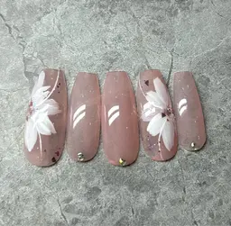 【アート２本】ハンドorフット マグネット☆ラメ☆カラー☆¥4400※オフなし、パーツ代別途