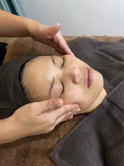 ★小顔スッキリフェイシャル★