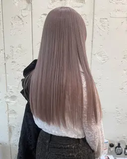 1月ご新規様限定🌛《カット👱‍♀️＋イルミナ、アディクシーカラー🪞＋KINUプレックストリートメント🤍》