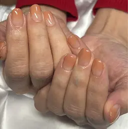 【 オフ込 】ワンカラー or グラデ　　ご予約は土日のみになります！