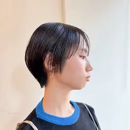 🎀1名様限定🎀ショート限定🎀カット＋髪質改善トリートメント🫧