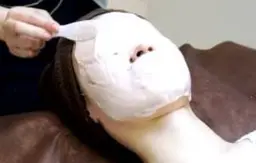 光フェイシャル+艶韓国モデリングパック☆