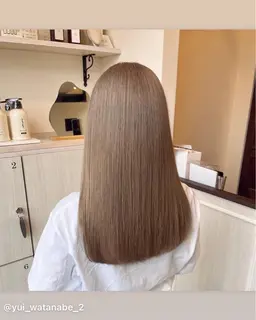 【モデル様限定価格🫧】全頭ブリーチorリタッチ(2~3cmのみ)+ワンカラー