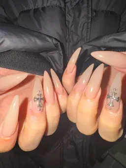 ミニモ限定価格❤️‍🔥60分アートし放題｟持ち込み、おまかせ🆗、パーツ付き｠ハンドorフット