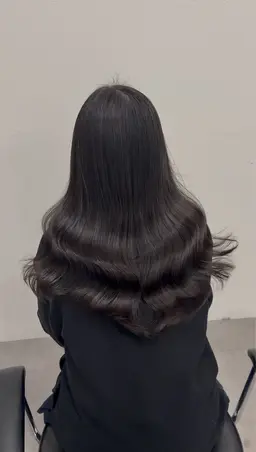 🌿【ブリーチなし】艶×透明感カラー＋トリートメント