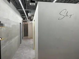 【学割U24】Cut＋シャンプー(コテ巻き無料)￥4000