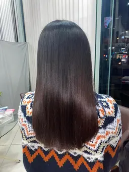 《💭癖毛でお悩みのあなたに💭》カット➕縮毛矯正👩🏻 🫧