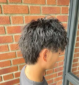 ⭐️🌈メンズカット＋ツイストスパイラルパーマ＋トリートメント✨🌈