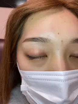 アイブロウスタイリング＋wax脱毛＋ティント