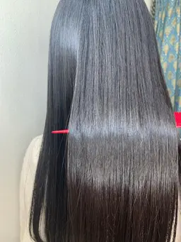 ✨酸熱トリートメント🌸くせ毛の方必見🌈話題の髪質改善トリートメントでツヤと手触りを🌈