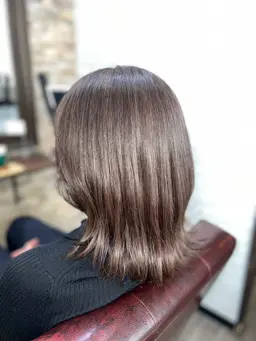 【1月19日〜1月31日限定クーポン】✨アディクシーカラー+トリートメント¥6,500✨