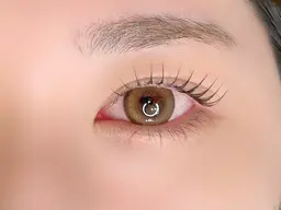 ラッシュリフト上✨(保湿アイシャンプー・美容液仕上げ)✨＋800円でマスカラパーマも可能◎