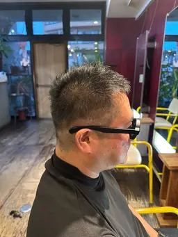 カット、トリートメント（シャンプー、セットつき）