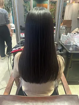 【‎🤍ダメージレスで自然なストレートに‎🤍】美革髪質改善縮毛矯正🌿✨＋うる艶トリートメント付き🫧