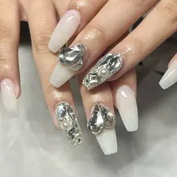 【オフ無】💎パーツ付け放題 シンプル🫶💎※今年で終了