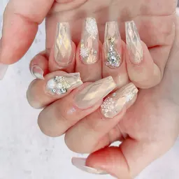 【オフなし】ロングチップジェル長さ出し＋【画像のアート】