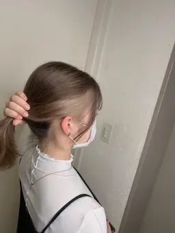 【🕊️全体カラーあり🕊️】イヤリングカラー（ブリーチ＋オンカラー）＋全体カラー＋シャンプーブロー付き