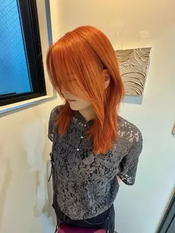 【学生がお得‼️ミニモ学割】 ブリーチカラー+2stepトリートメント