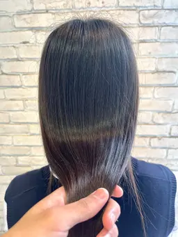 🫧うる艶縮毛矯正➕🫧トリートメント🫧