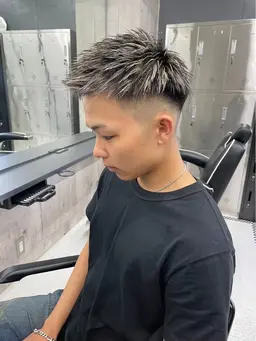 《19時からご新規様限定‼️》カラー（メッシュ、ハイライト）➕カット（メンズ限定）⚠️注意事項を必ずお読みください⚠️