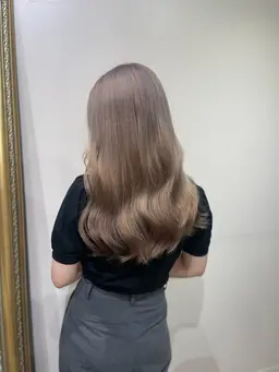 【U24】💜ブリーチのリタッチ(3センチ以内)➕カラー💜【ロング料金なし、シャンプーブロー込み、巻き髪無料★】