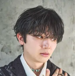 【ご新規様限定】⬛️メンズカット➕パーマ⬛️(スパイラル/ツイストスパイラル/波巻きパーマ/フェザーパーマ)