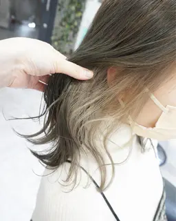 【✨ケアブリーチインナーカラー】インナーケアブリーチ＋フルカラー＋カット【２回目以降＋550円】