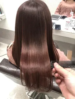 【ウルツヤ✨カット＋縮毛矯正】ダメージレスでストレスフリーなツヤサラ髪に！