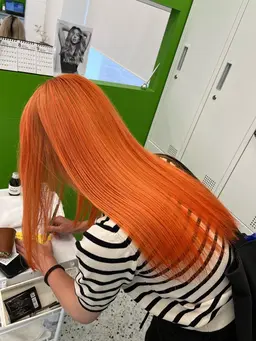 【プレミアム縮毛矯正】縮毛矯正＋カット＋2STEPトリートメント