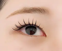 《ミニモ限定》フラットラッシュ120本まで付け放題 オフがある場合、別途1000円/仕上げトリートメントコーティング付