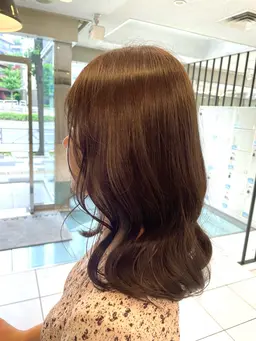 レディースカット➕艶カラー