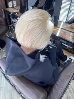 🧸期間限定🧸2ブリーチ+美髪カラー🩵