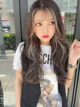 似合わせカット➕インナーorイヤリングカラー➕トレンドカラー➕3ステップトリートメント