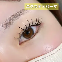 【平日ご新規様限定】最新！エクステ×パーマ　LEDフラットラッシュ120本まで（土日祝、12/24以降＋¥1000)