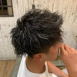 🔰ご新規様限定💚✨枚方市✨期間限定!✨men's perm+treatment✨