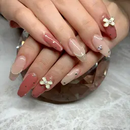 ご新規様限定🔰他店オフ無料！ジェルネイルやり放題💅