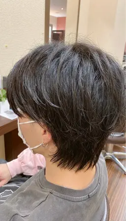 メンズカット　(シャンプー、ブロー、スタイリング込み)