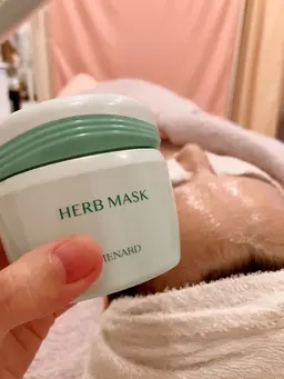 【肌のくすみ、ゴワつきをオフ】基本のフェイシャルエステコース＋ハーブピーリングマスク🌿