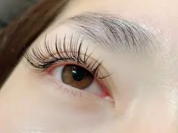 ★軽くて持ちがいい★フラットラッシュ100本【LEDエクステ+¥1100でご変更可能】