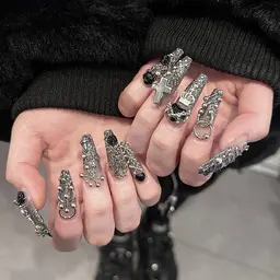 【ミニモ学割】チップ長さだしアート10本＋無料パーツ乗せ放題☆.*˚