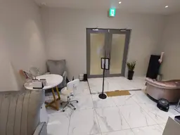 贅沢フェイシャル高濃度！生コラーゲン+生ヒアルロン酸+国産ヒト由来幹細胞！カウンセリング含む90分