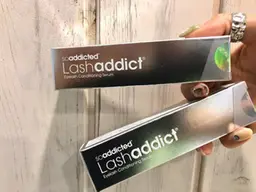 【通常購入よりお得❣️】パリジェンヌラッシュリフトorラッシュリフト🎀＋まつげ美容液ラッシュアディクト付き